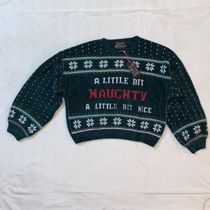 BNWT Urban Heritage Christmas sweater